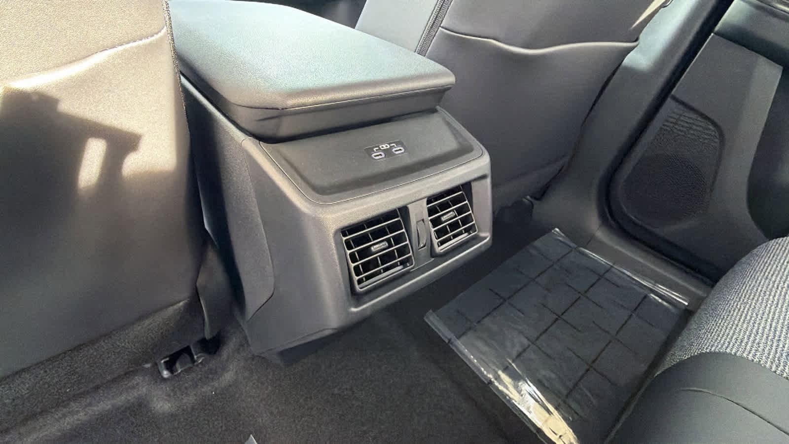 Thumbnail: 2026 Toyota bZ - 25