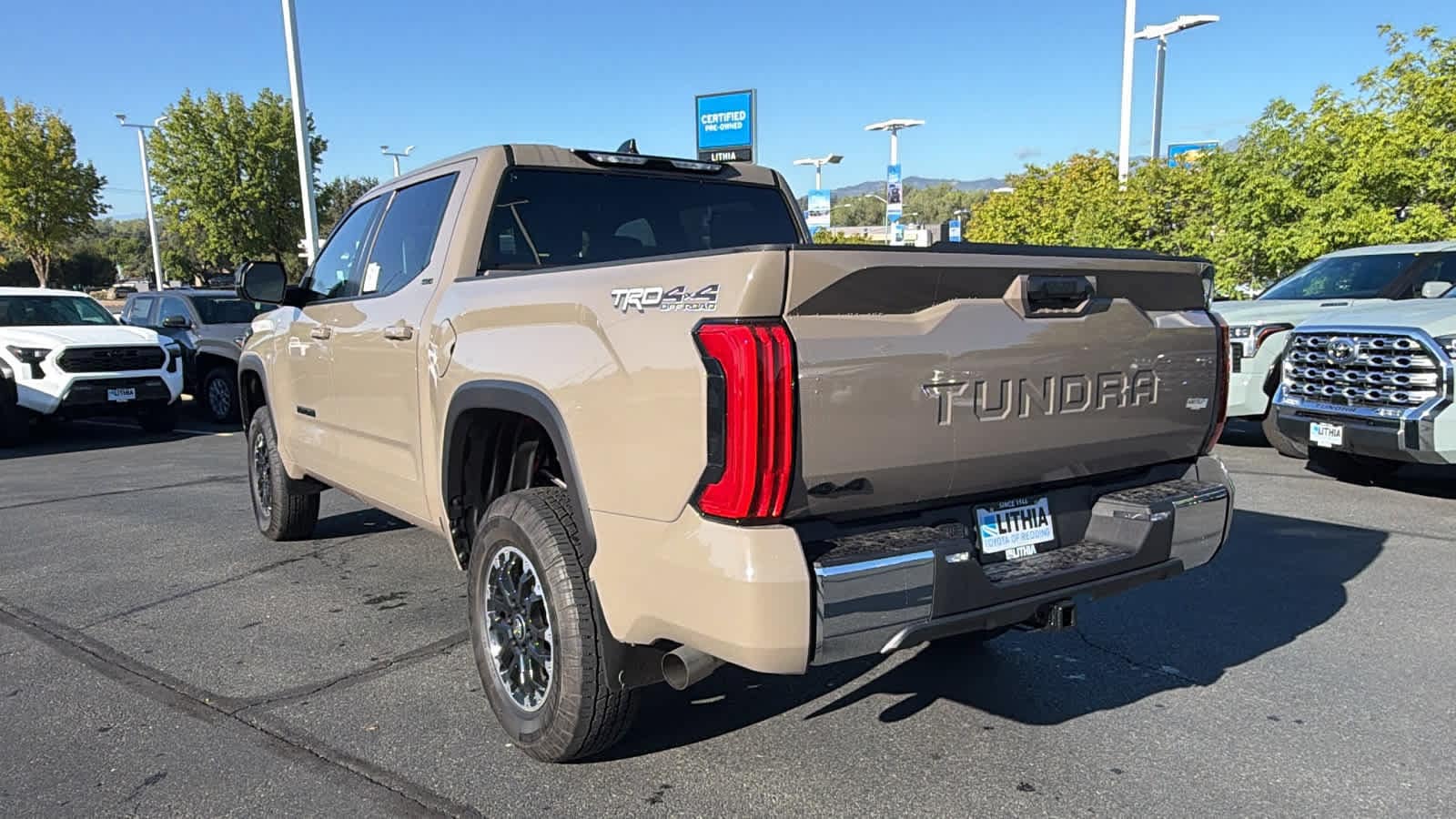 2026 Toyota Tundra SR5 - Photo 7