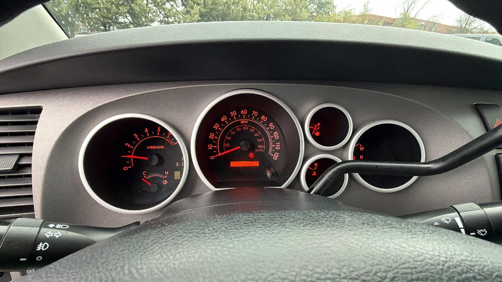 Thumbnail: 2011 Toyota Tundra - 21