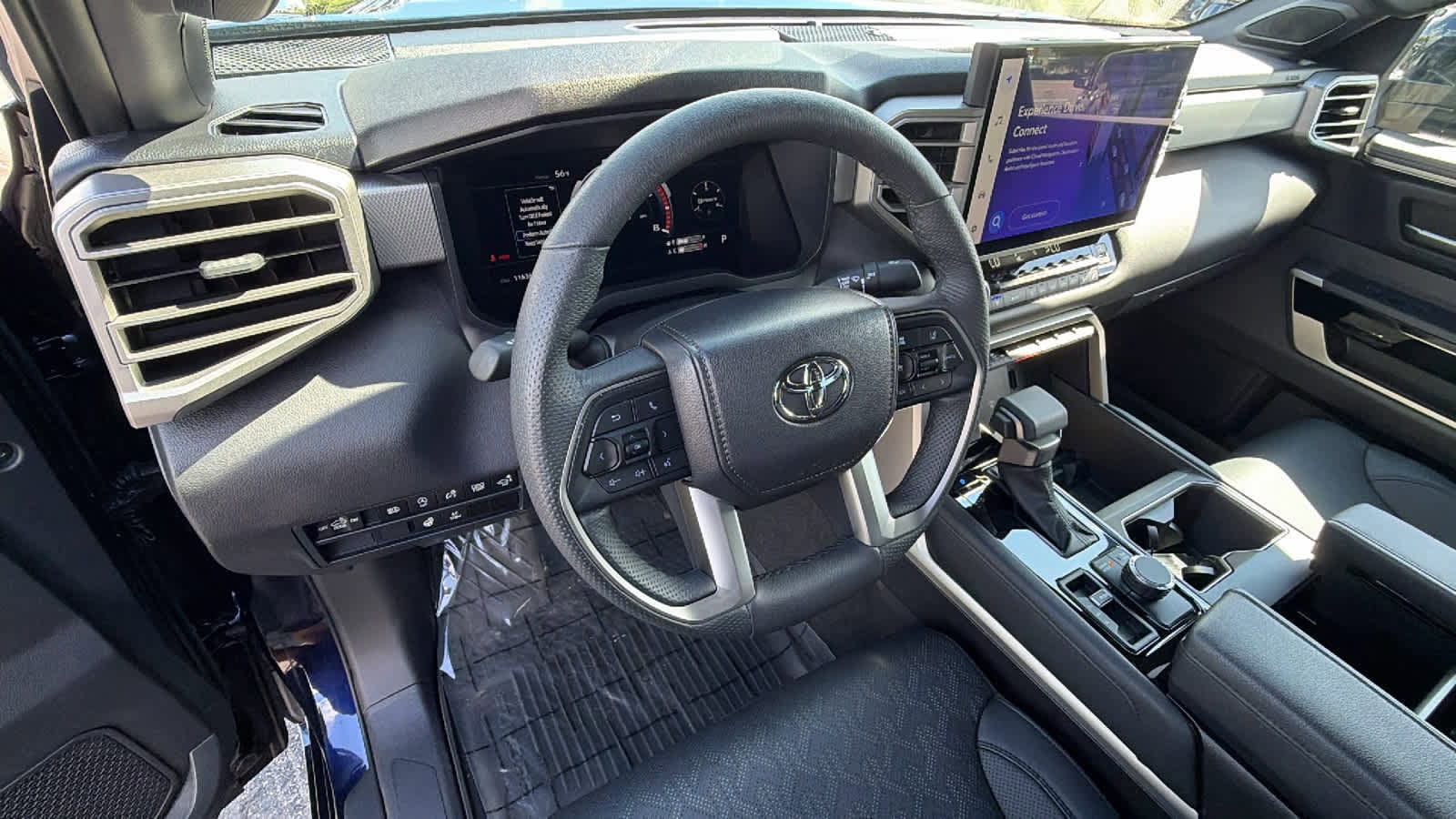 2025 Toyota Tundra Limited - Photo 10