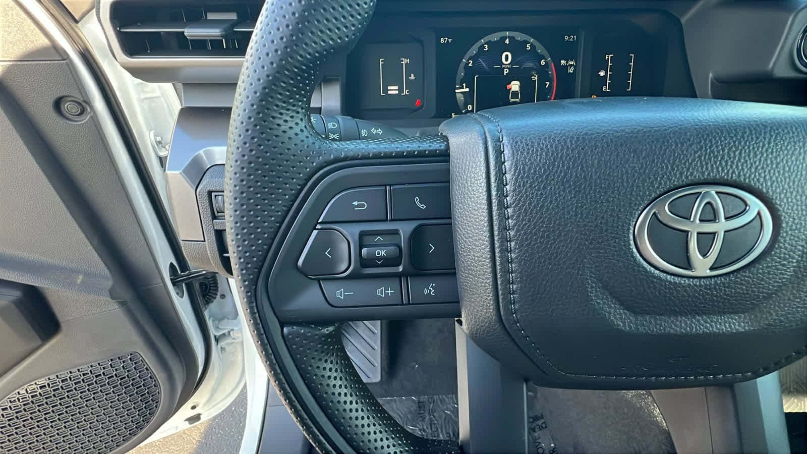 Thumbnail: 2025 Toyota Tacoma - 19