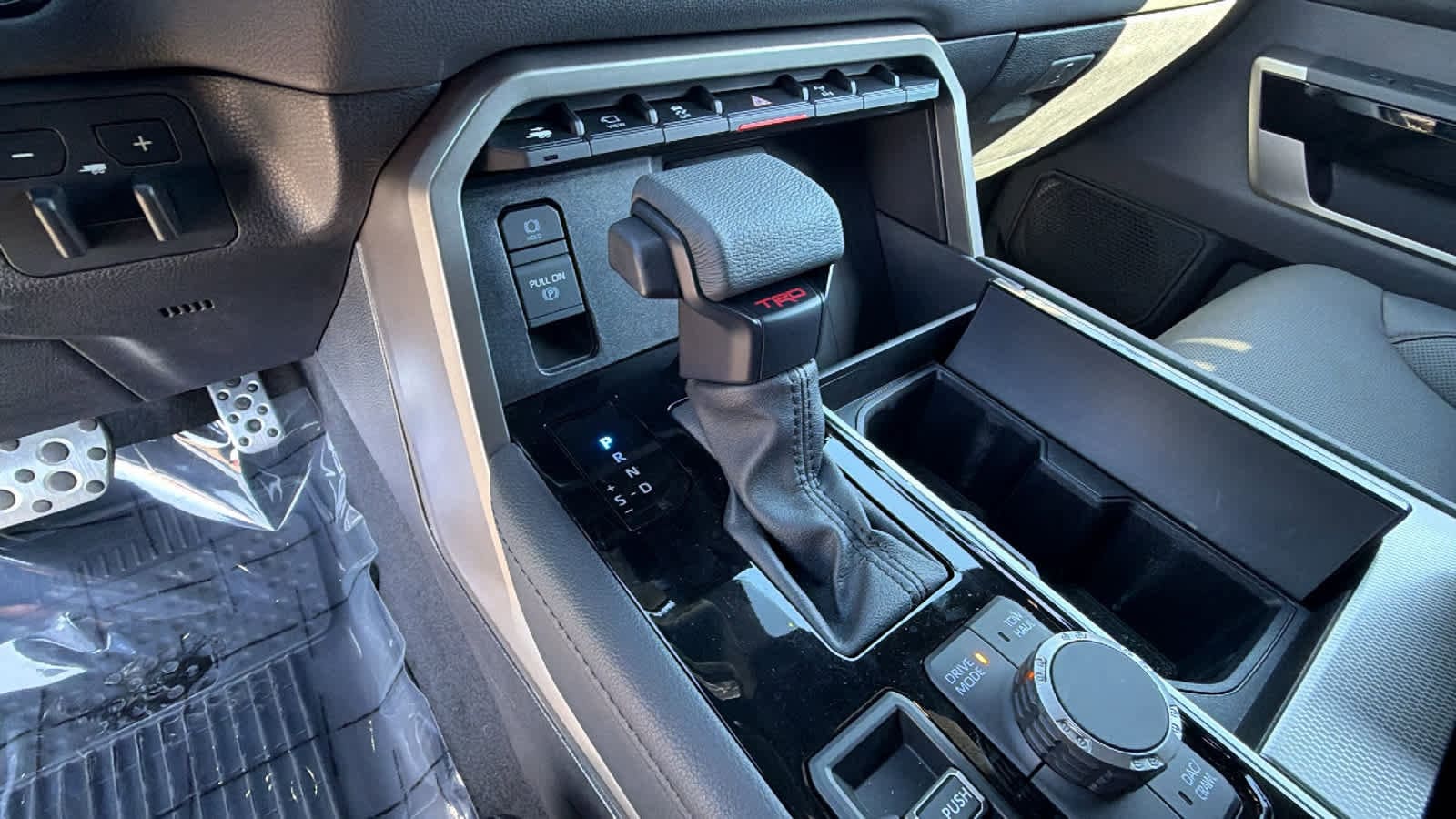 Thumbnail: 2025 Toyota Sequoia - 13