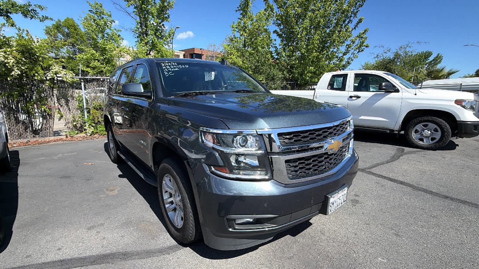Thumbnail: 2019 Chevrolet Tahoe - 2