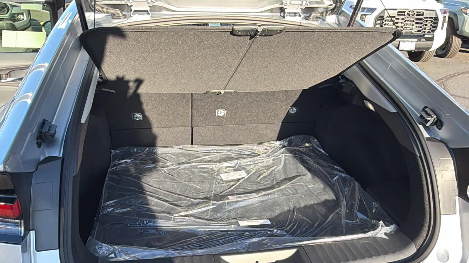 Thumbnail: 2026 Toyota Prius - 27