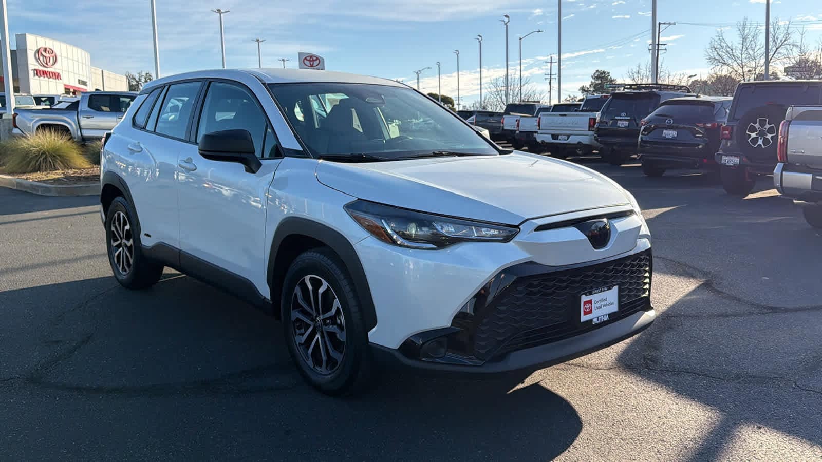 Thumbnail: 2024 Toyota Corolla Cross - 3