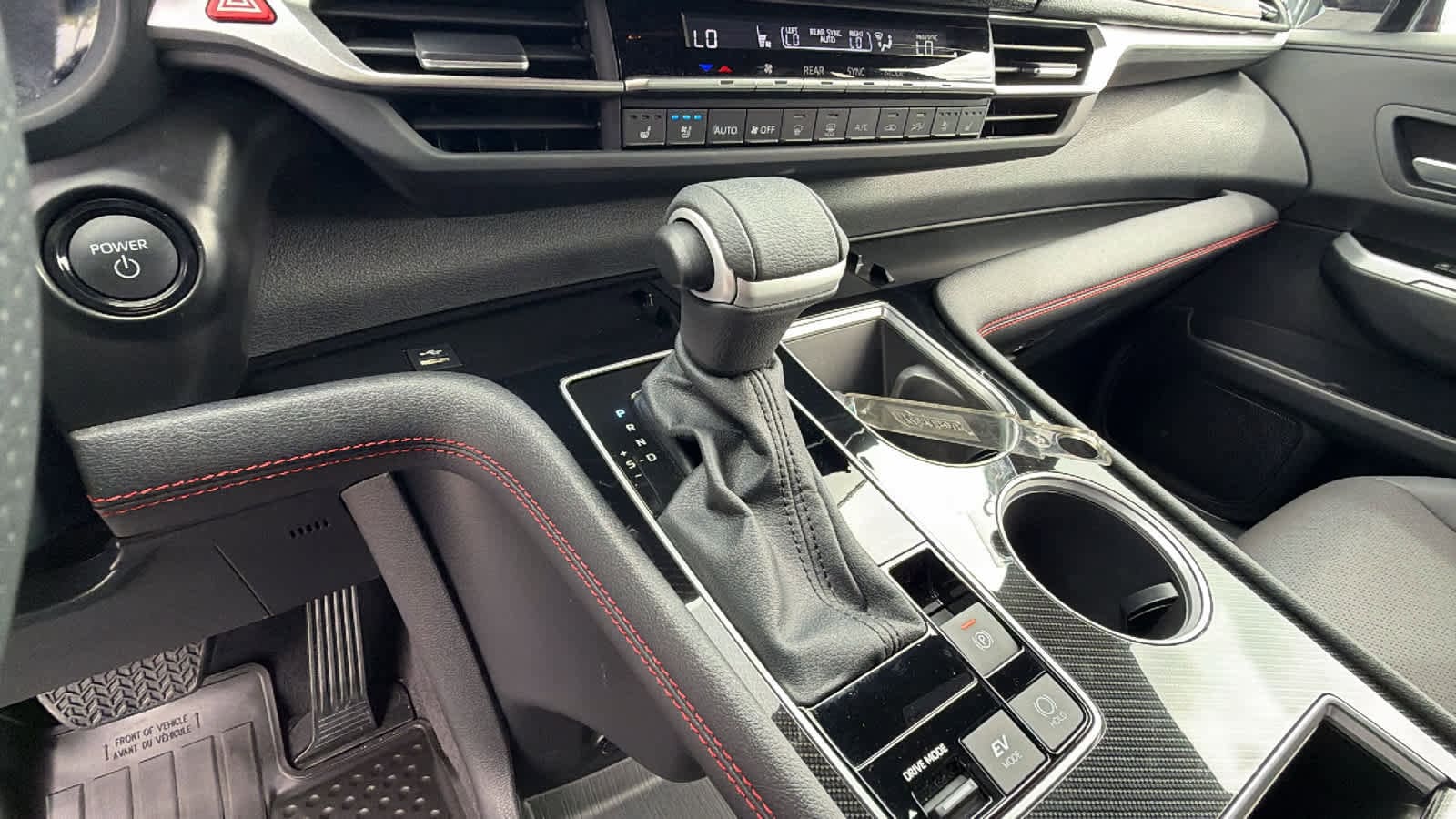 Thumbnail: 2025 Toyota Sienna - 13