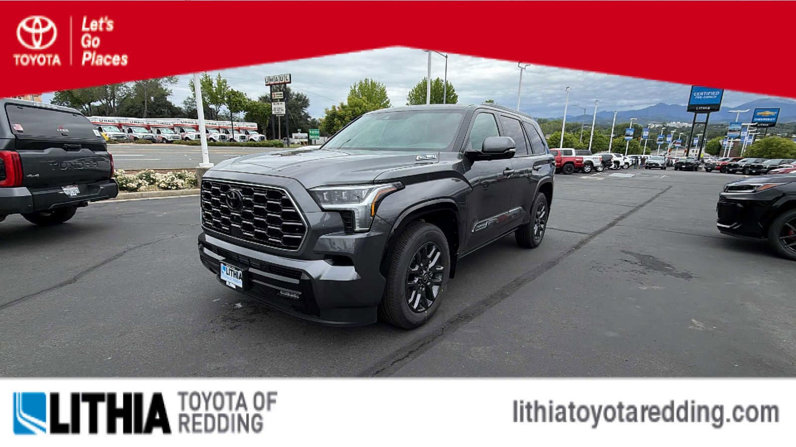 2026 Toyota Sequoia Platinum 4WD i-FORCE MAX Hybrid's photo