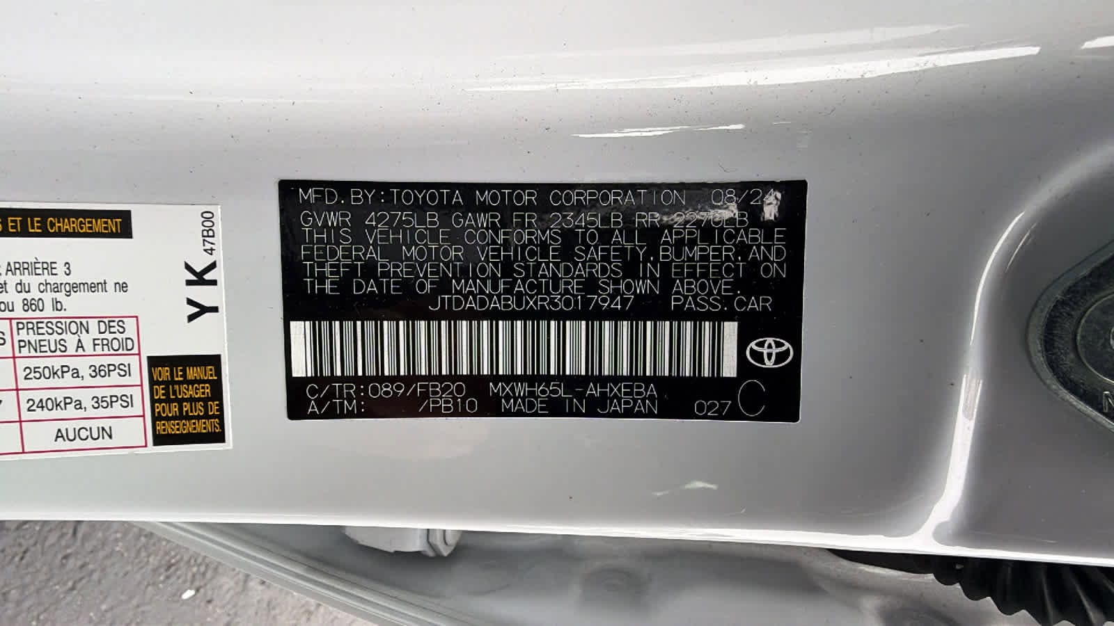 Thumbnail: 2024 Toyota Prius - 30