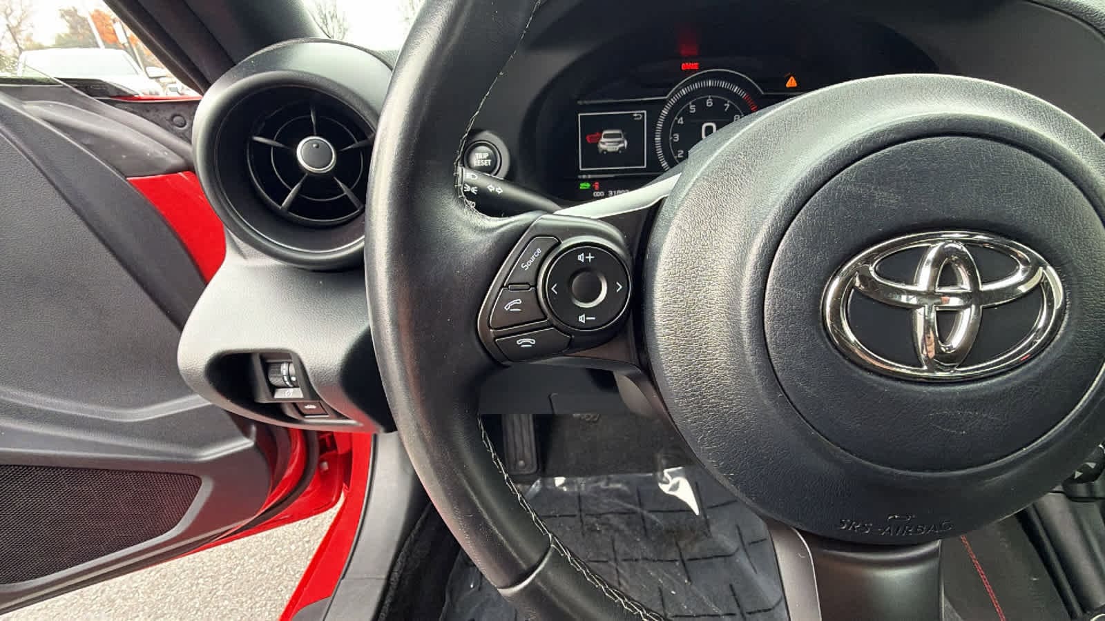 Thumbnail: 2022 Toyota GR86 - 19