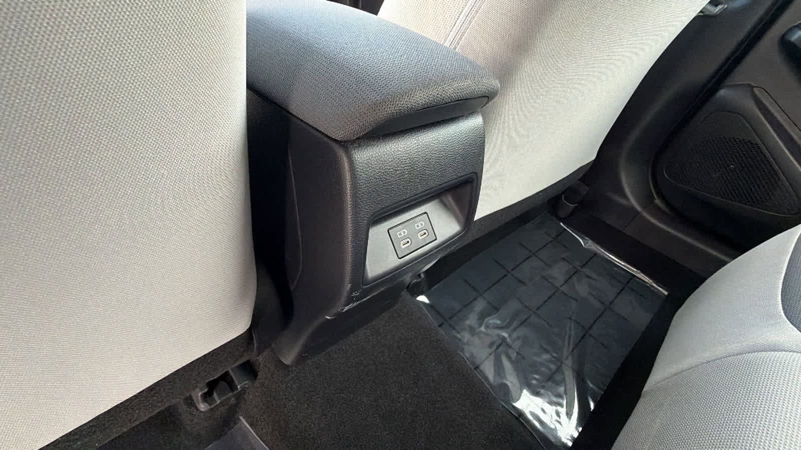 Thumbnail: 2023 Toyota Corolla - 25