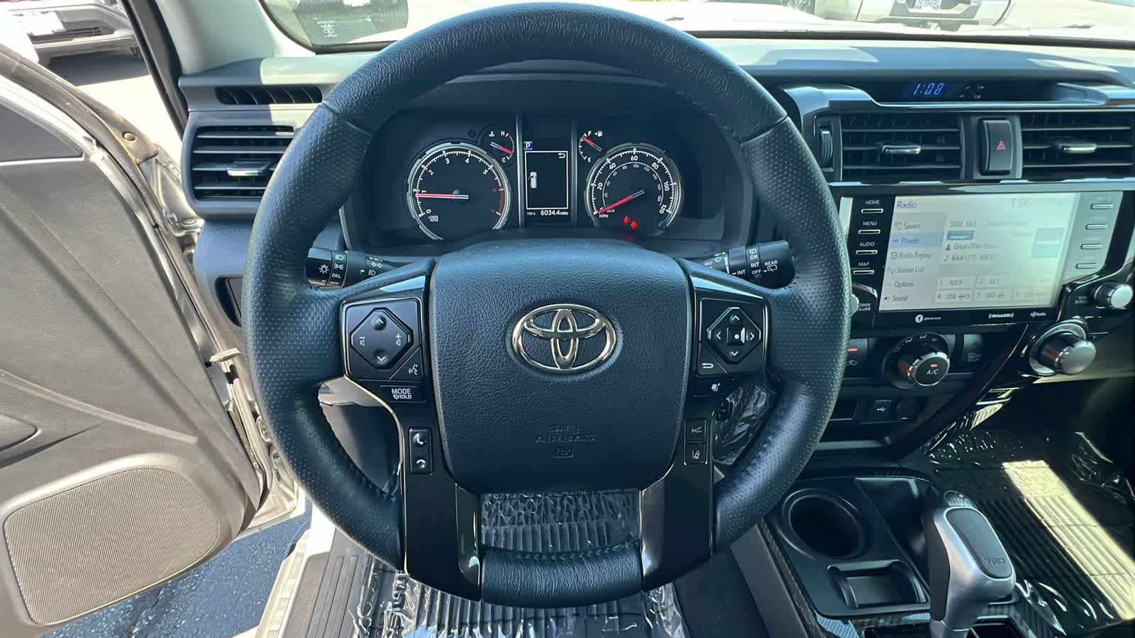 Thumbnail: 2023 Toyota 4Runner - 18