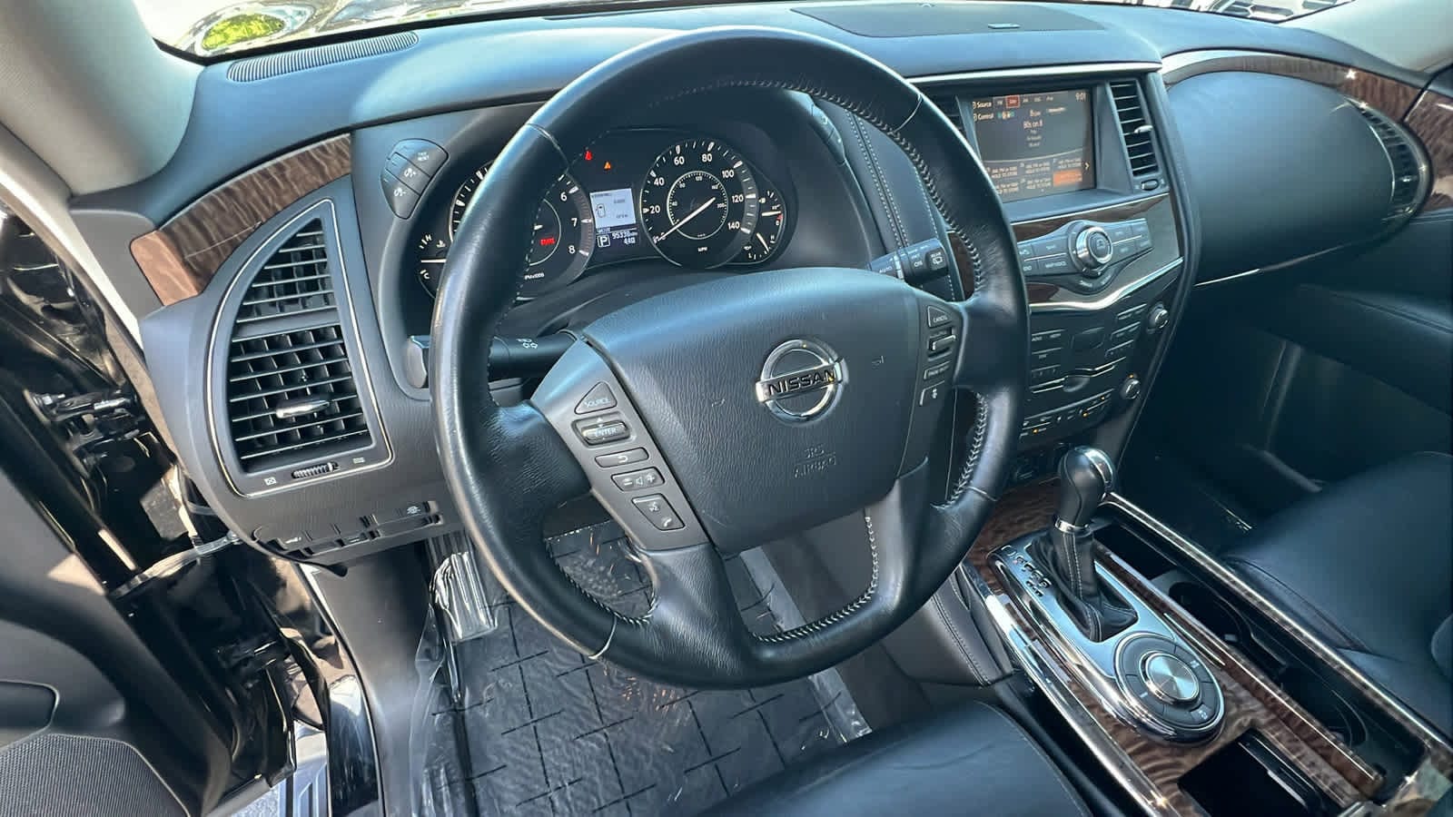 Thumbnail: 2020 Nissan Armada - 10
