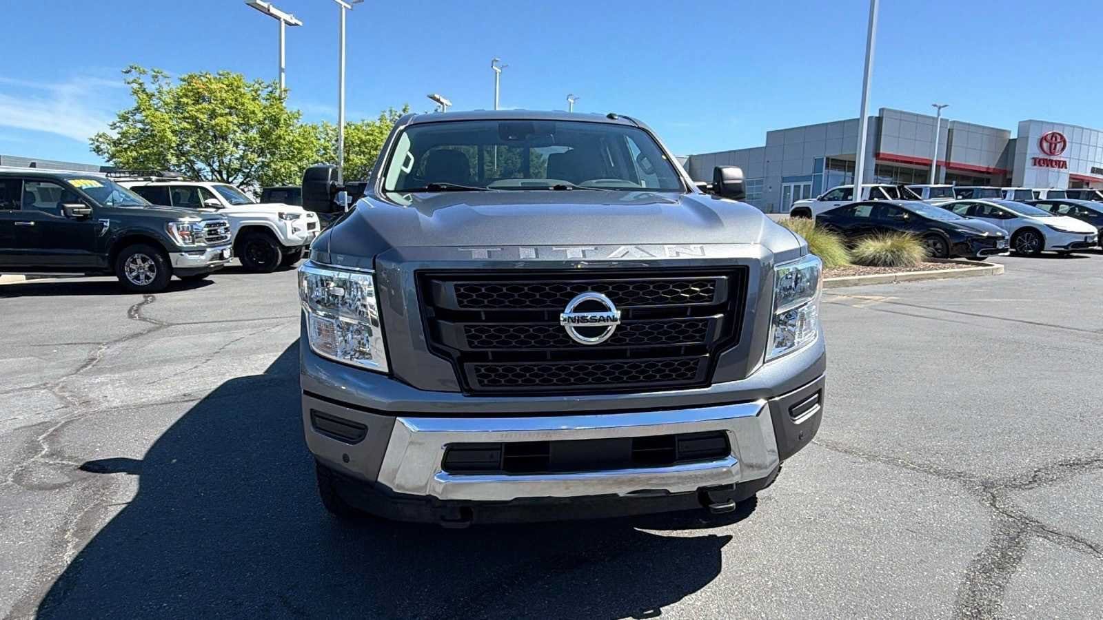 Thumbnail: 2021 Nissan Titan - 3