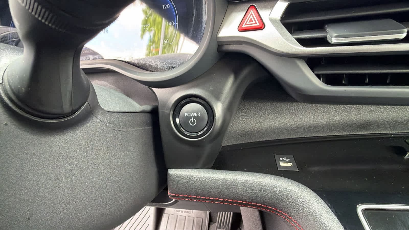 Thumbnail: 2025 Toyota Sienna - 17