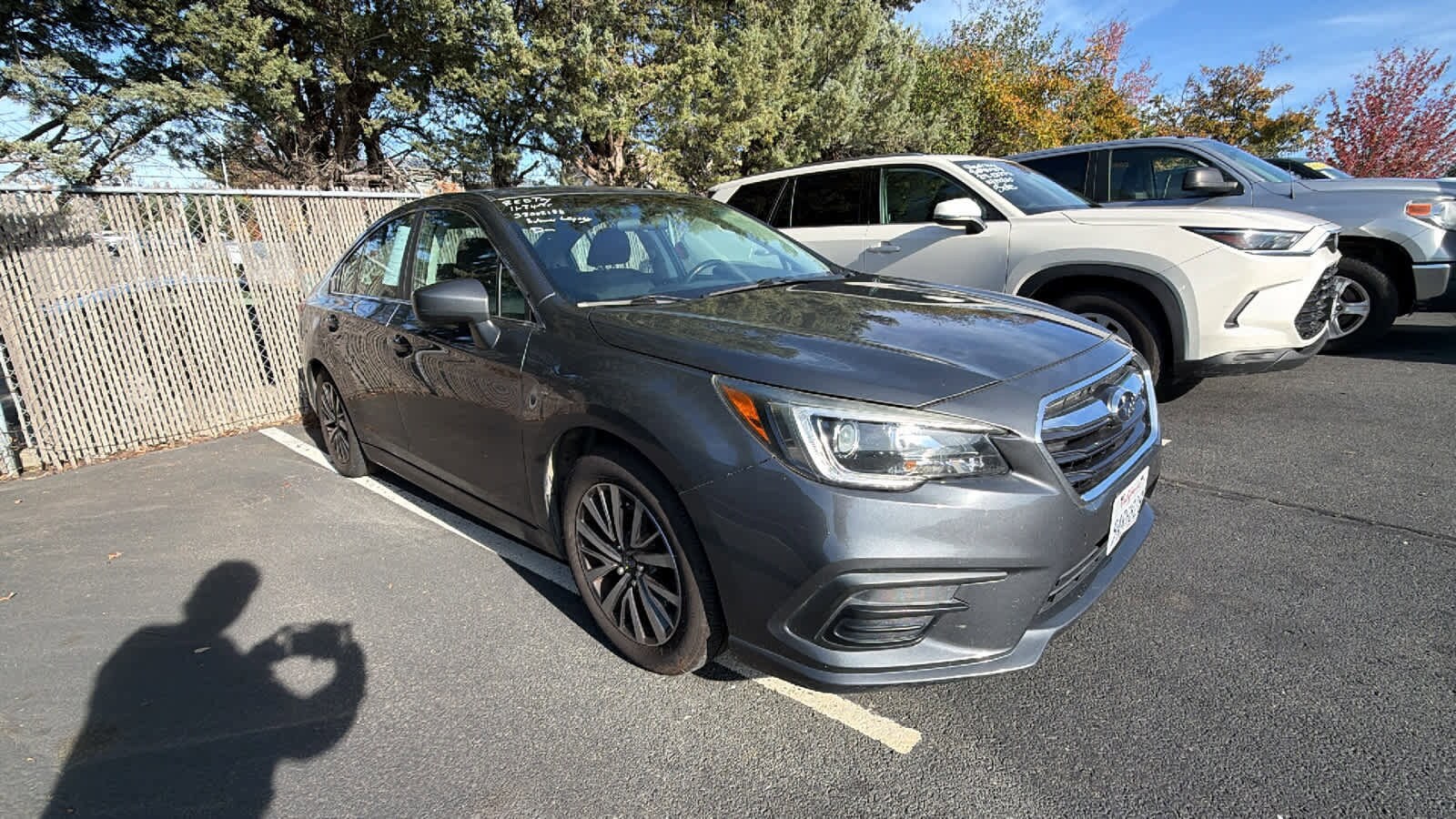 2018 Subaru Legacy 2.5i Premium photo 2