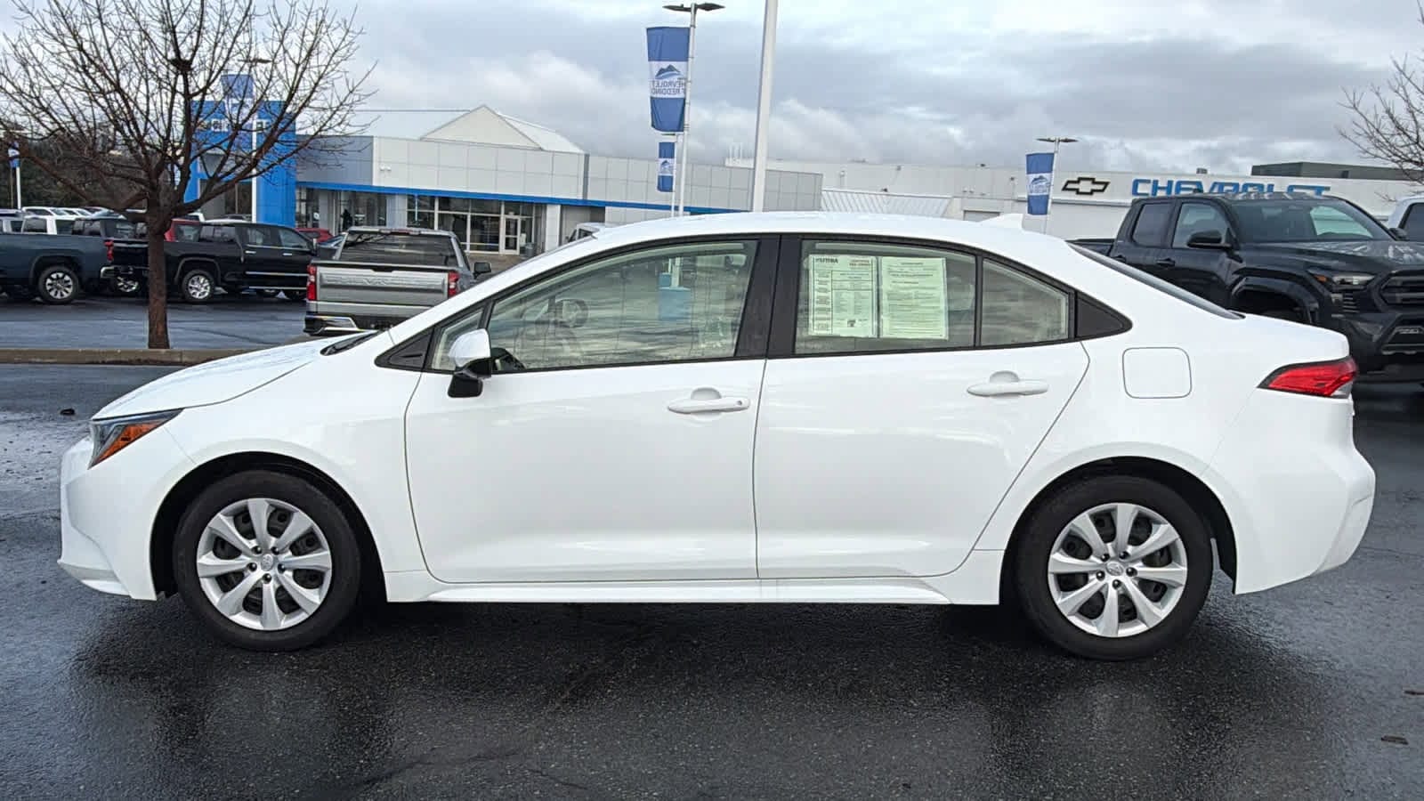 Thumbnail: 2023 Toyota Corolla - 8