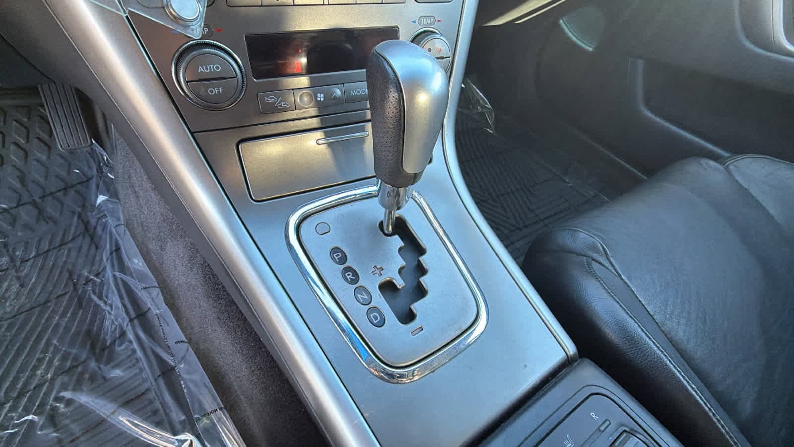 Thumbnail: 2005 Subaru Outback - 13
