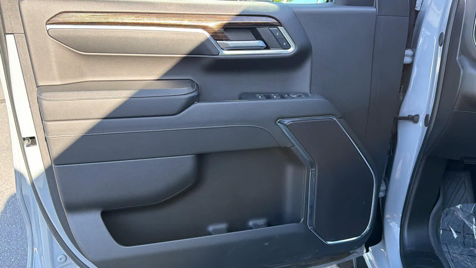 Thumbnail: 2024 GMC Sierra 1500 - 23