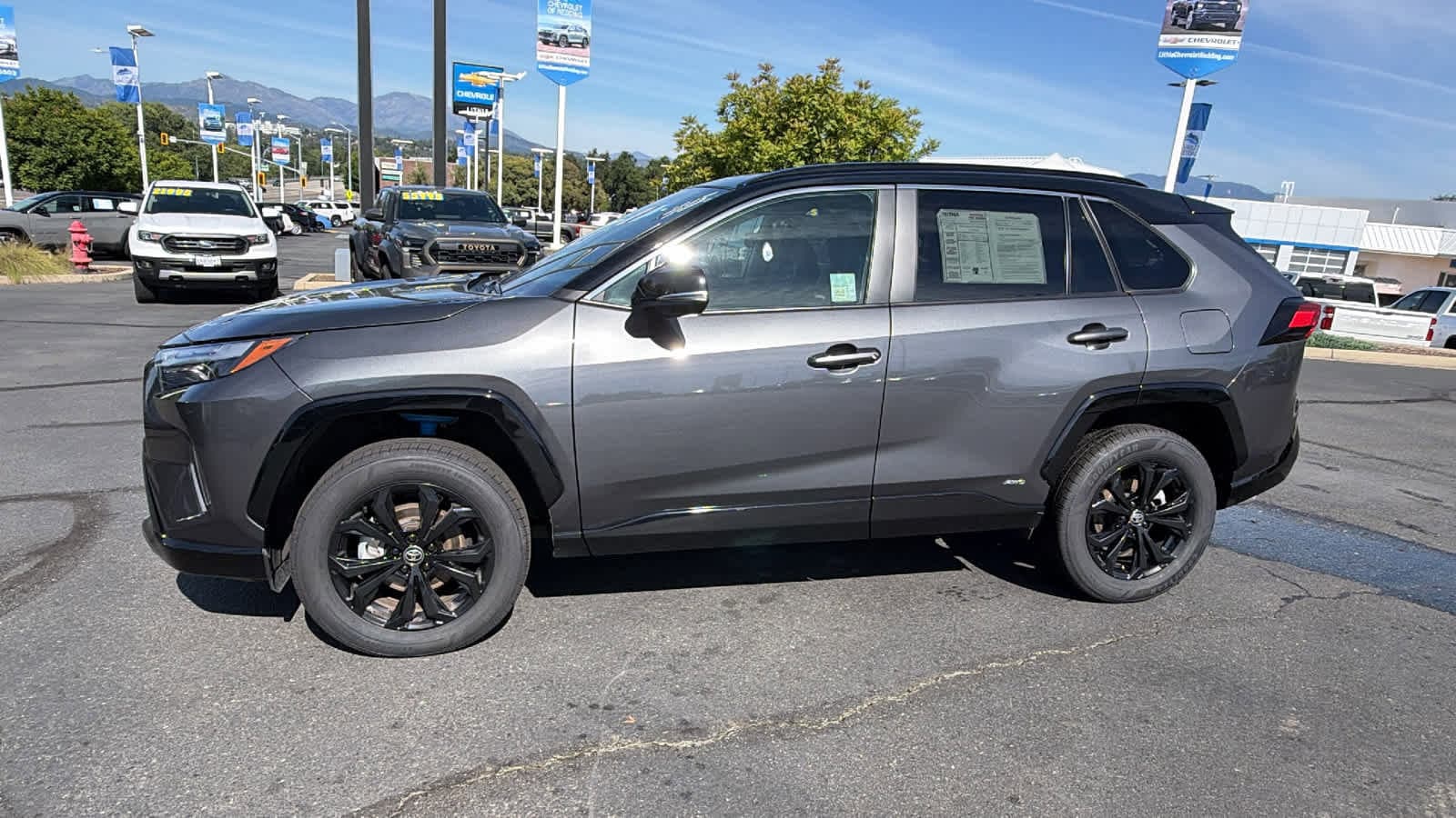 Thumbnail: 2024 Toyota RAV4 - 8