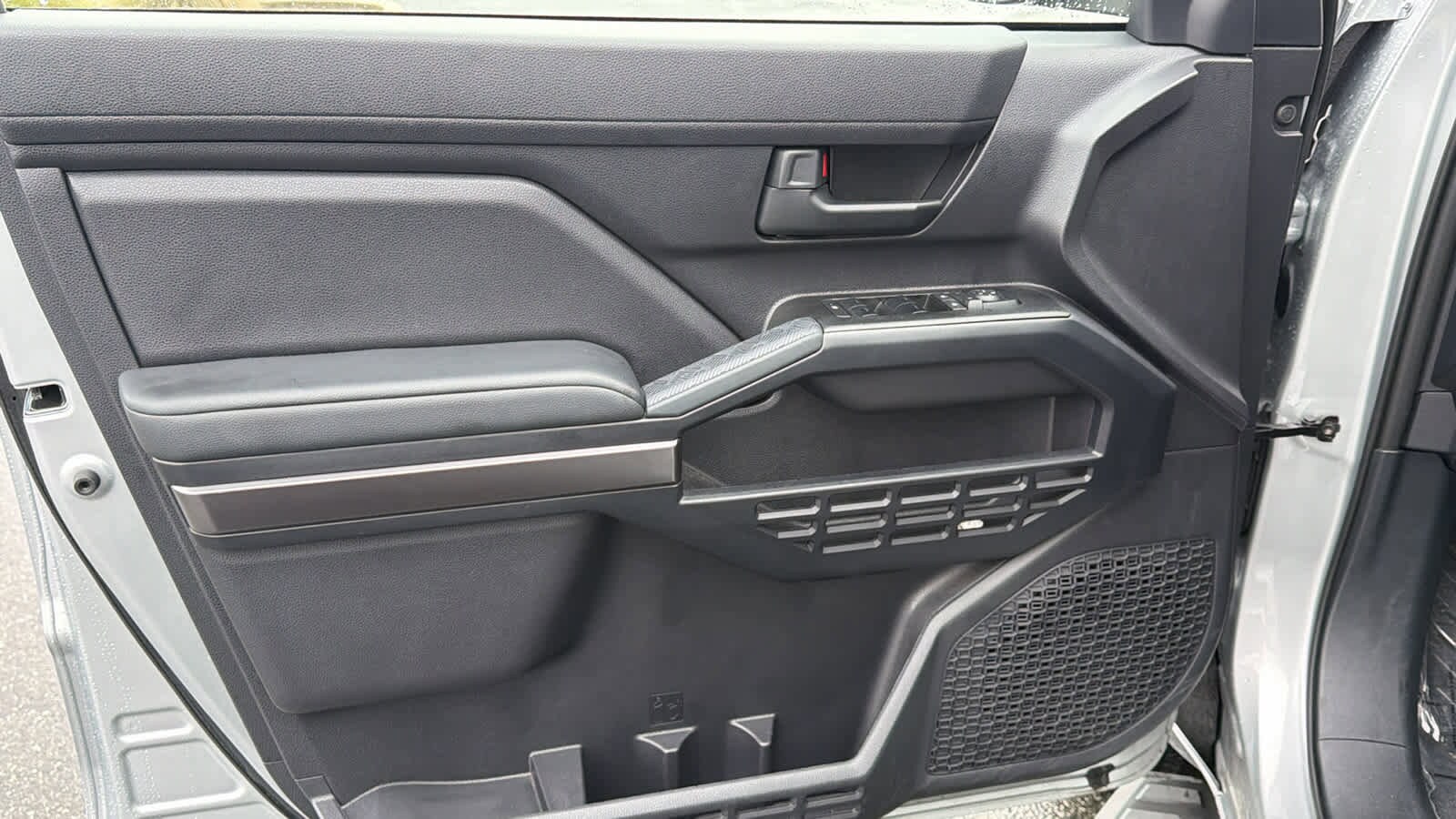 Thumbnail: 2025 Toyota 4Runner - 23