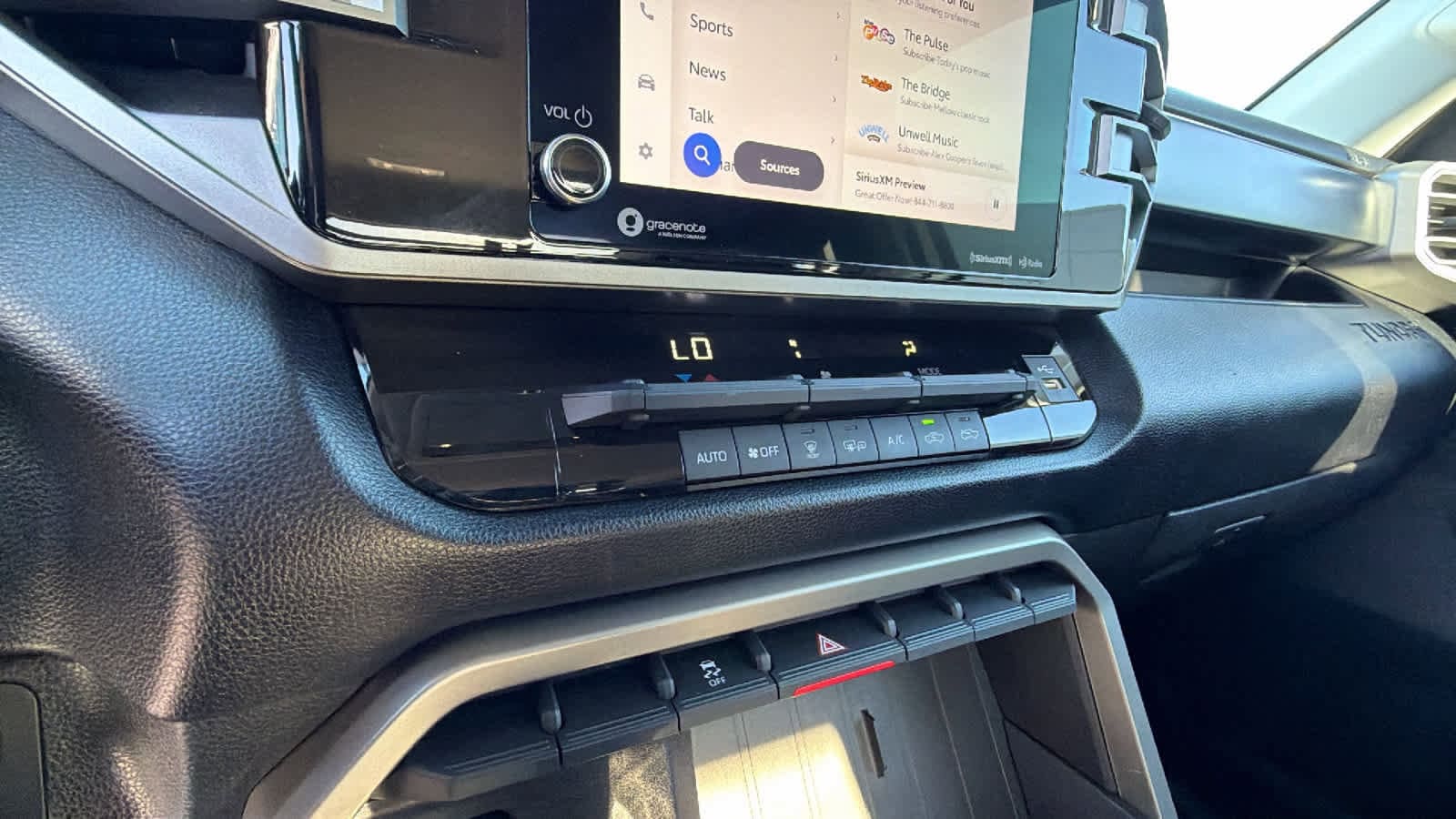 Thumbnail: 2023 Toyota Tundra - 14