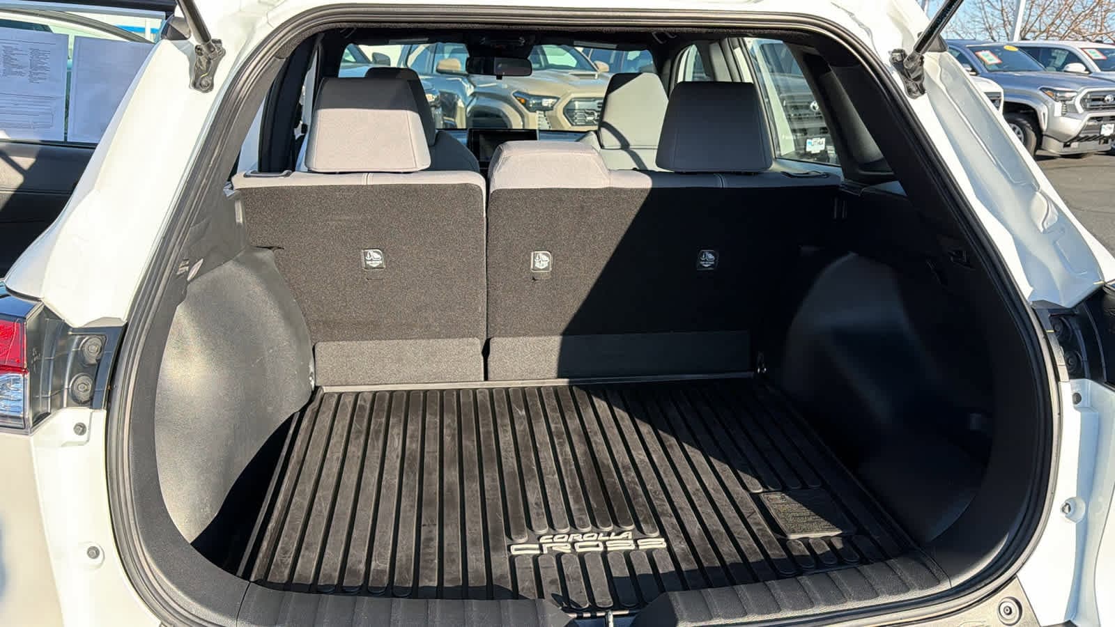 Thumbnail: 2024 Toyota Corolla Cross - 27