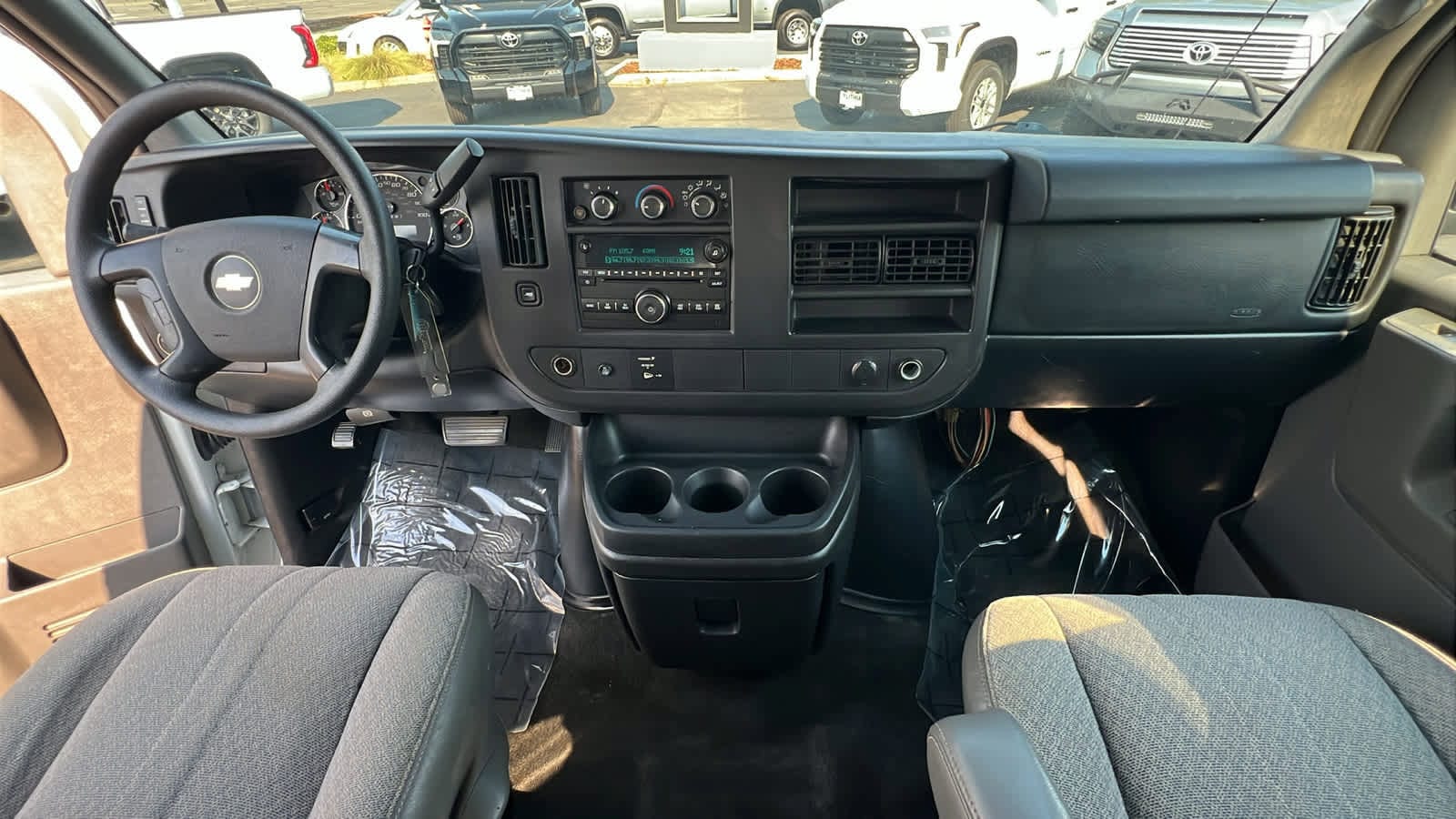 Thumbnail: 2013 Chevrolet Express - 26