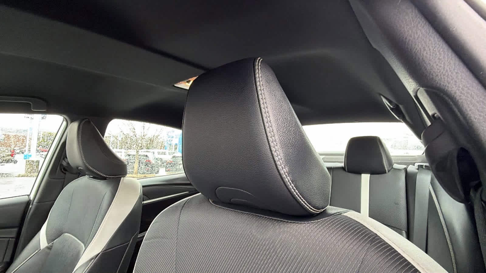 Thumbnail: 2025 Toyota Camry - 11