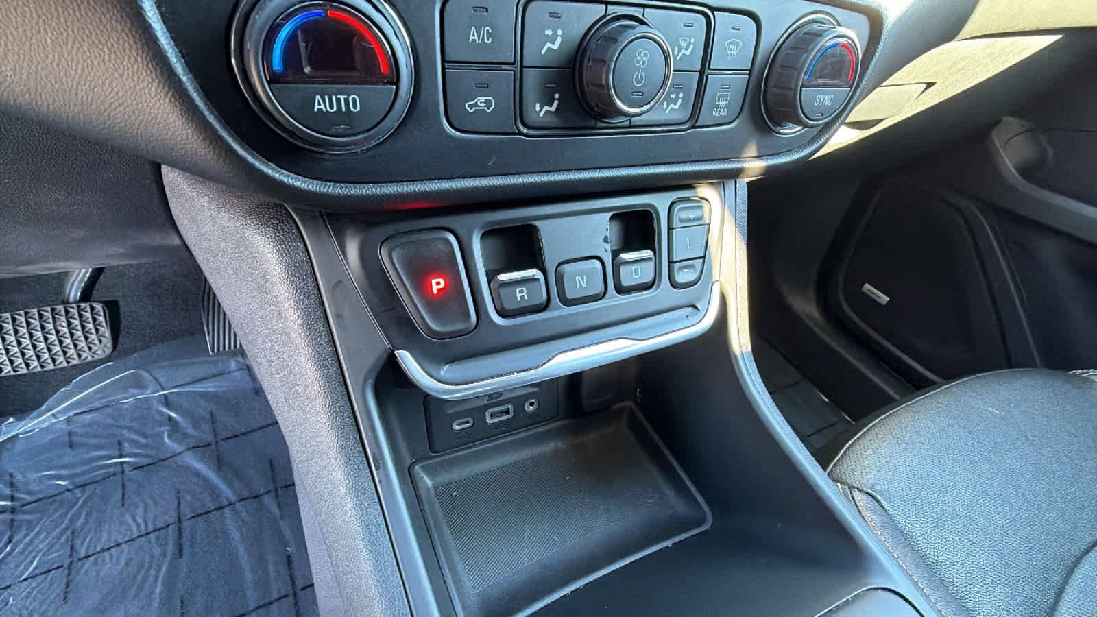 Thumbnail: 2021 GMC Terrain - 13