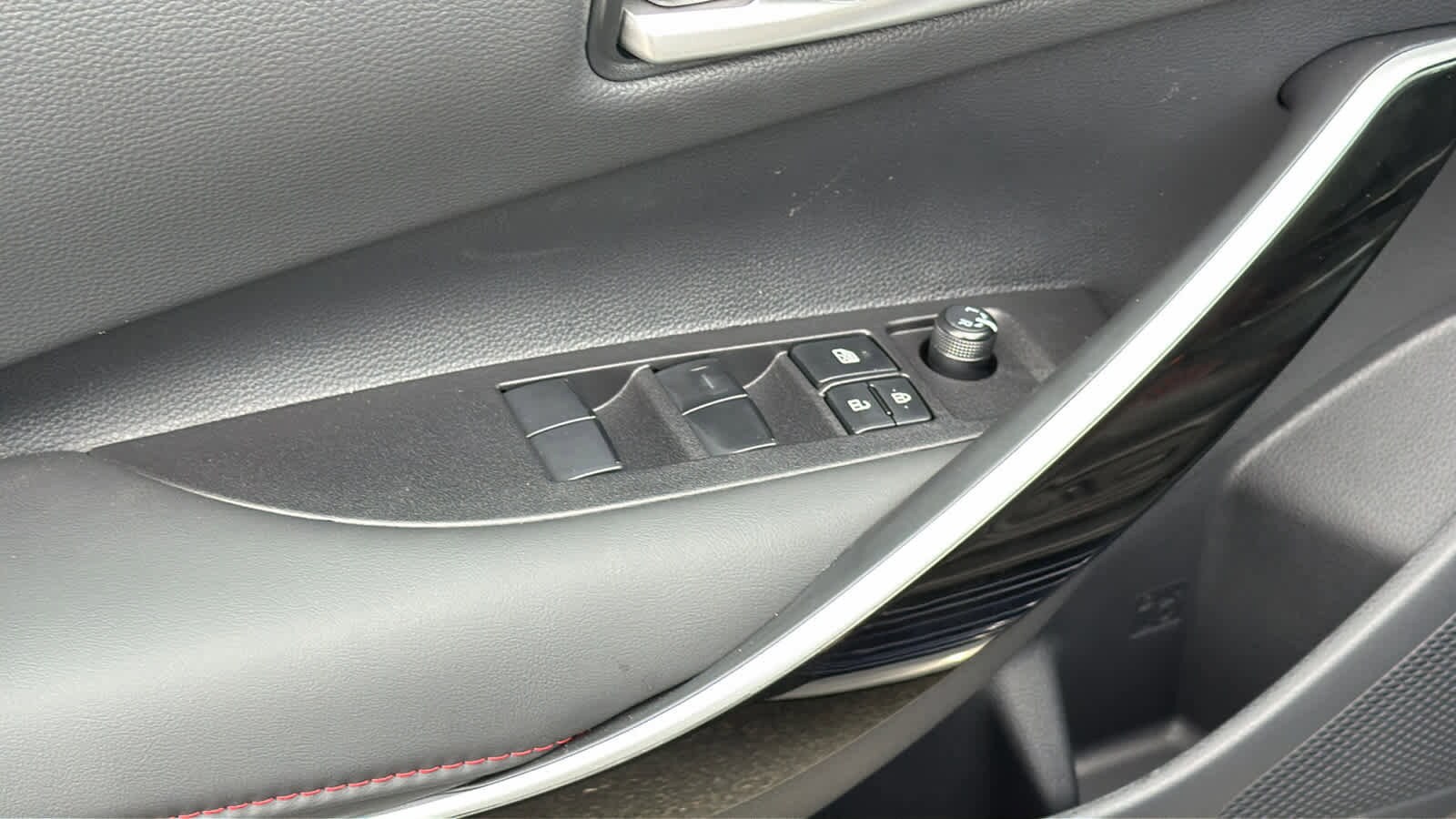 Thumbnail: 2026 Toyota Corolla - 22