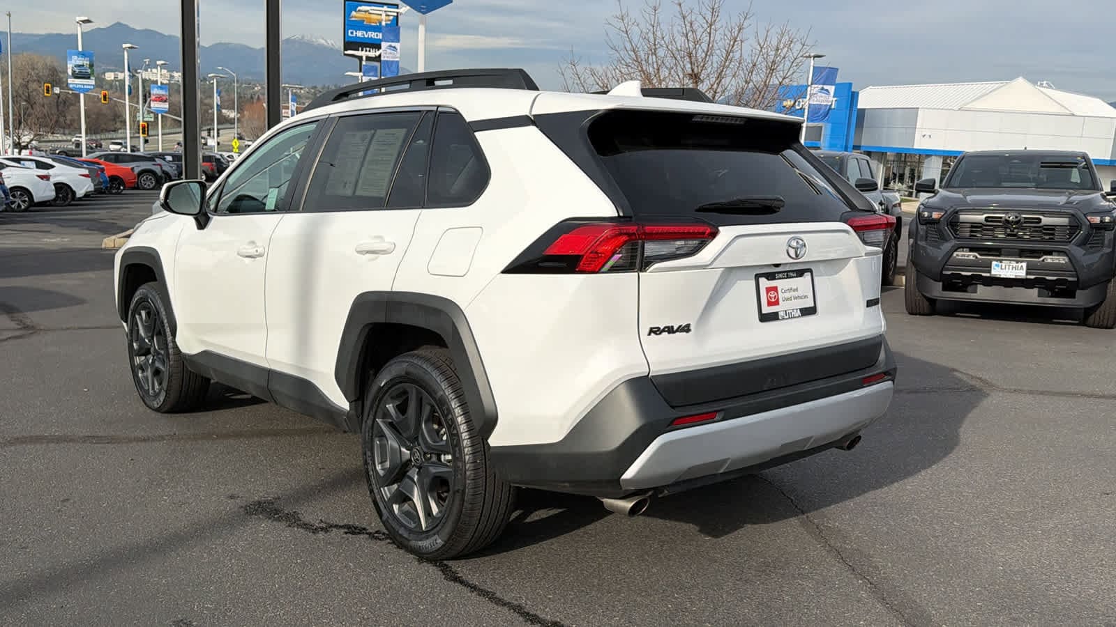 Thumbnail: 2023 Toyota RAV4 - 7