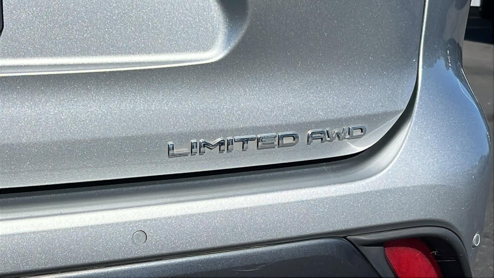 Thumbnail: 2023 Toyota Highlander - 28