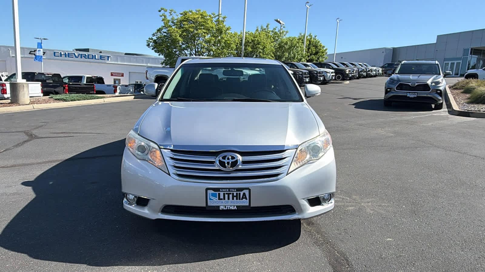 Thumbnail: 2011 Toyota Avalon - 2