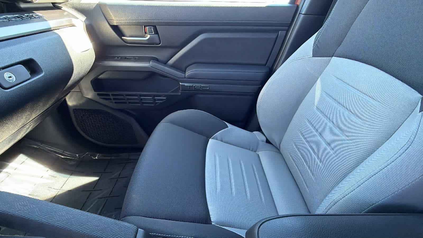 Thumbnail: 2025 Toyota Tacoma - 12