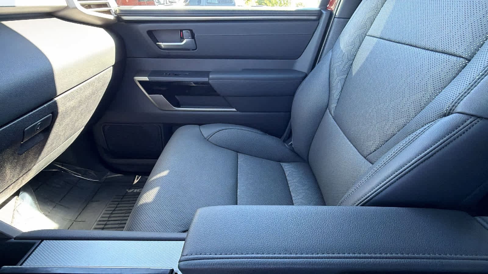 Thumbnail: 2025 Toyota Sequoia - 12