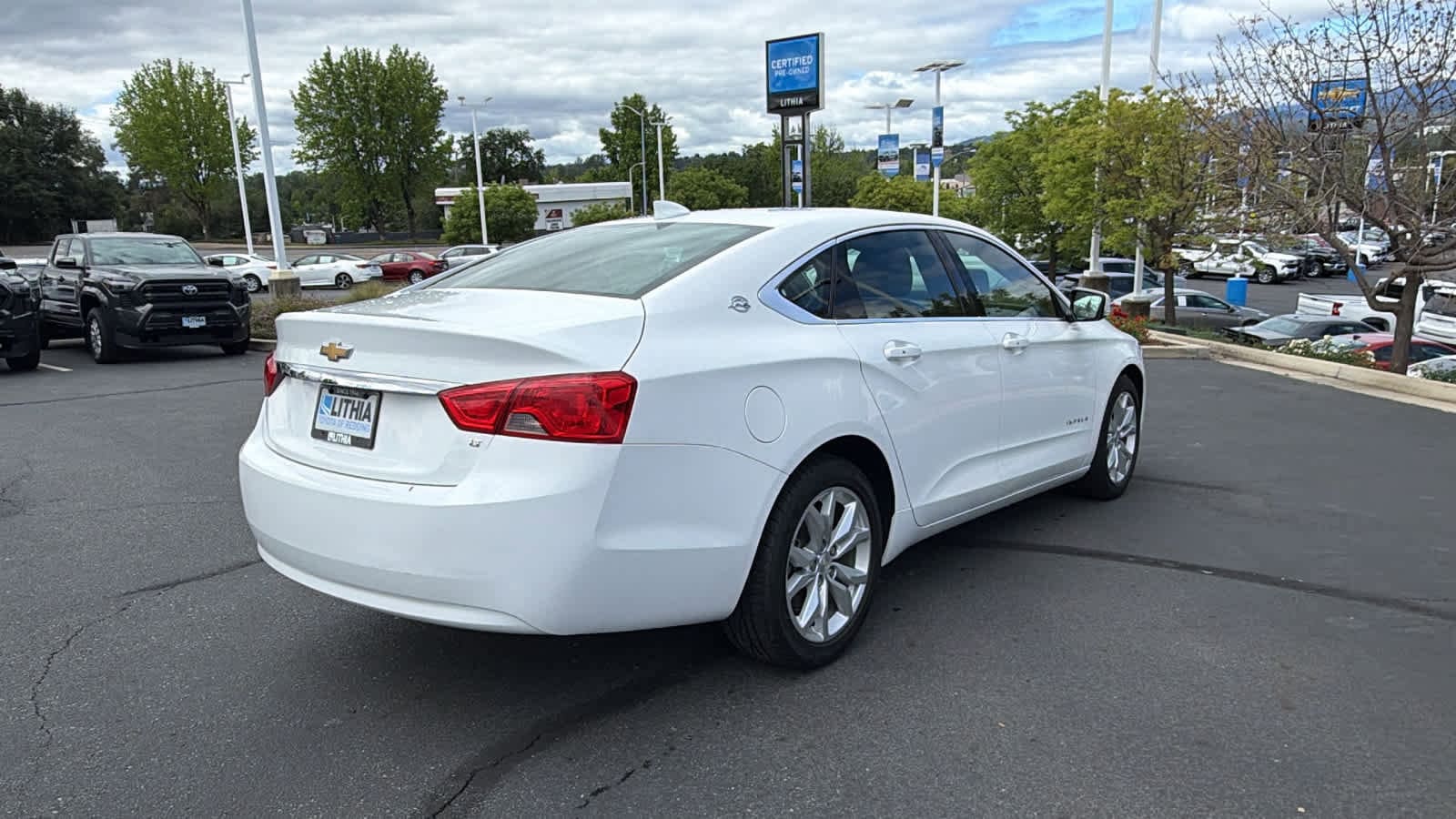 Thumbnail: 2018 Chevrolet Impala - 5