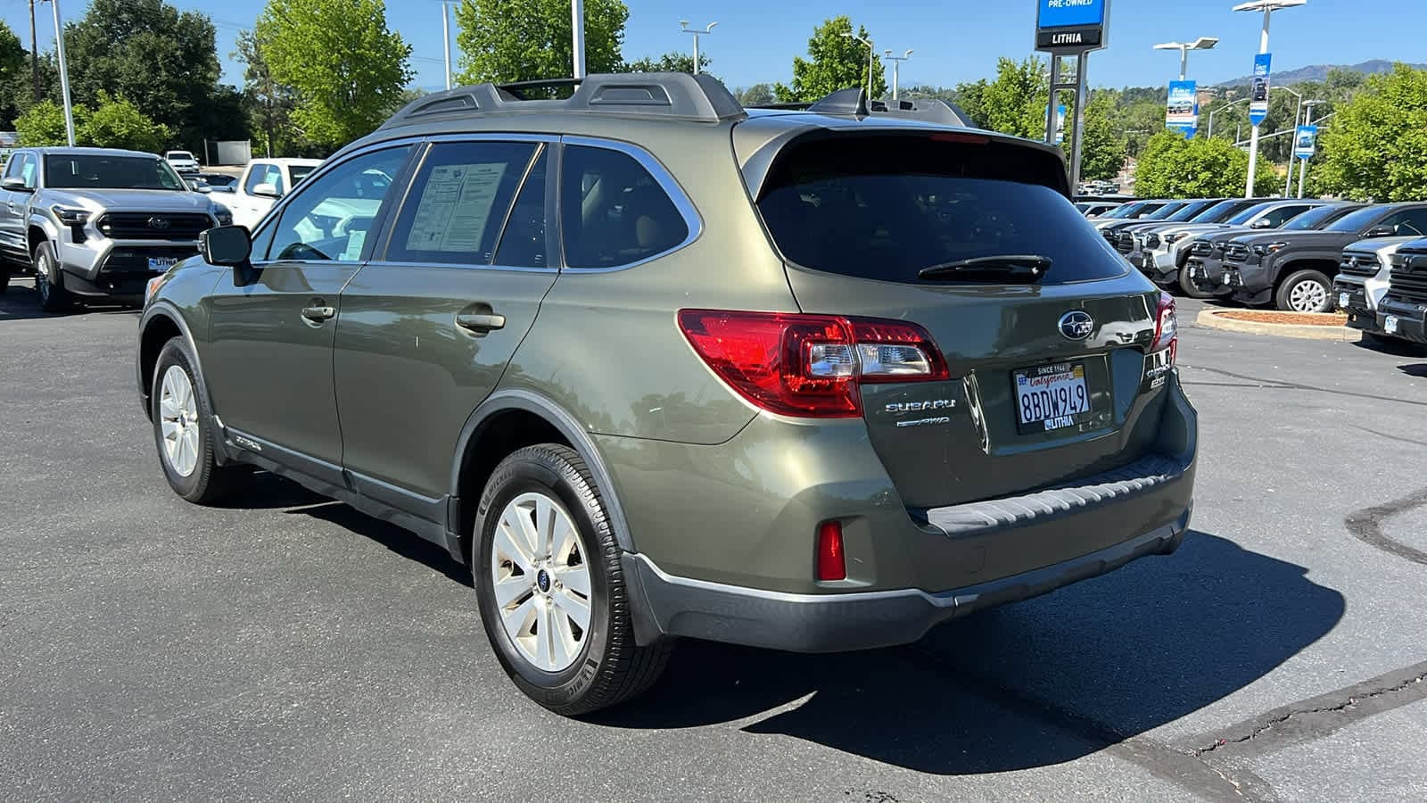 Thumbnail: 2017 Subaru Outback - 7