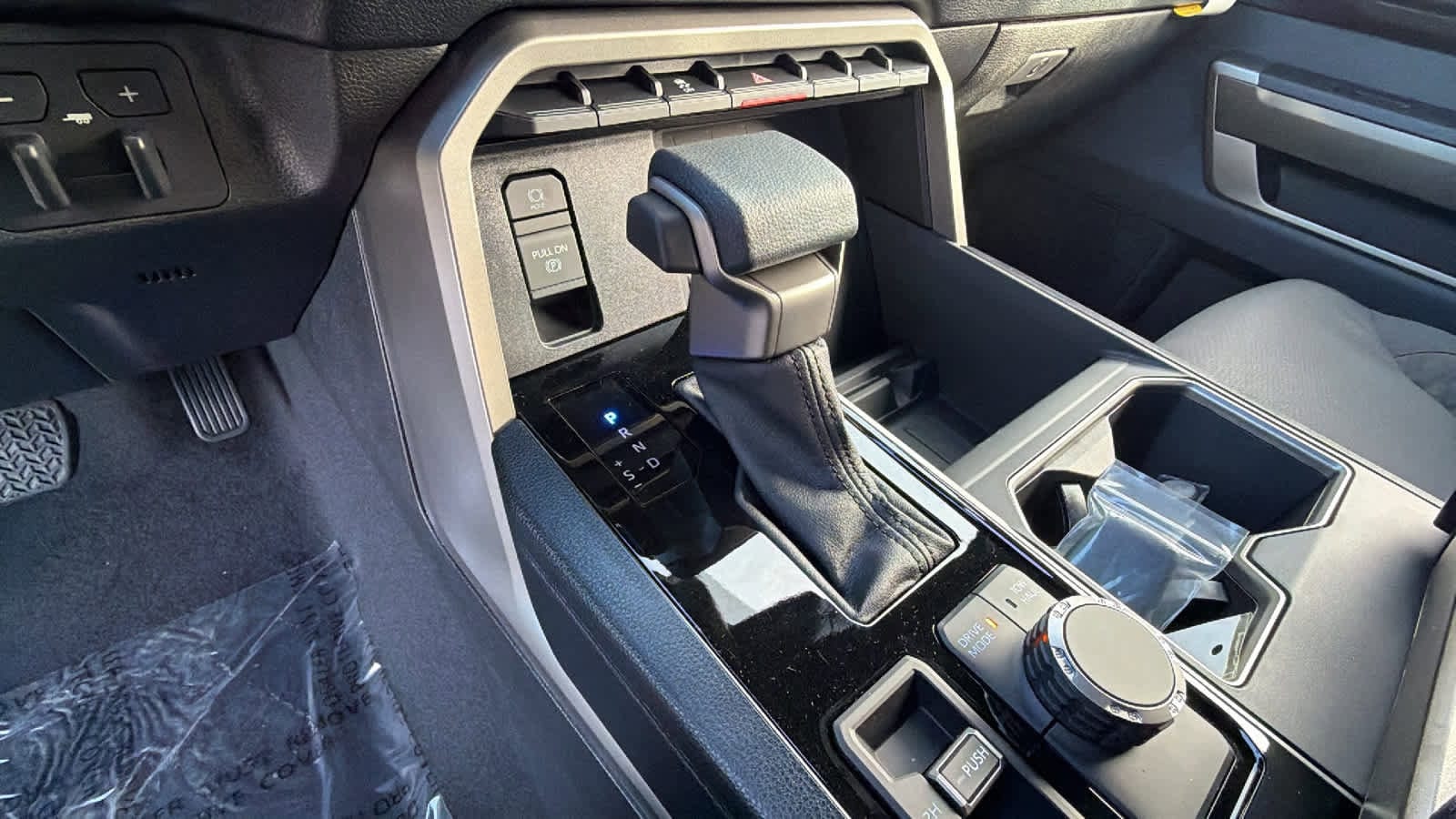 Thumbnail: 2026 Toyota Tundra - 13