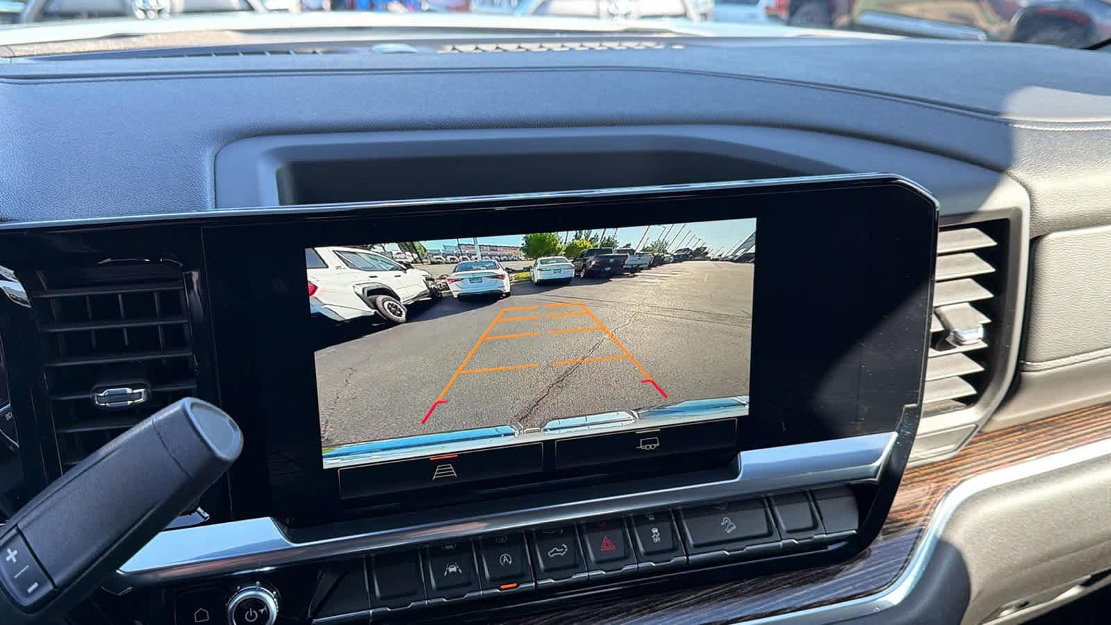 Thumbnail: 2024 GMC Sierra 1500 - 16