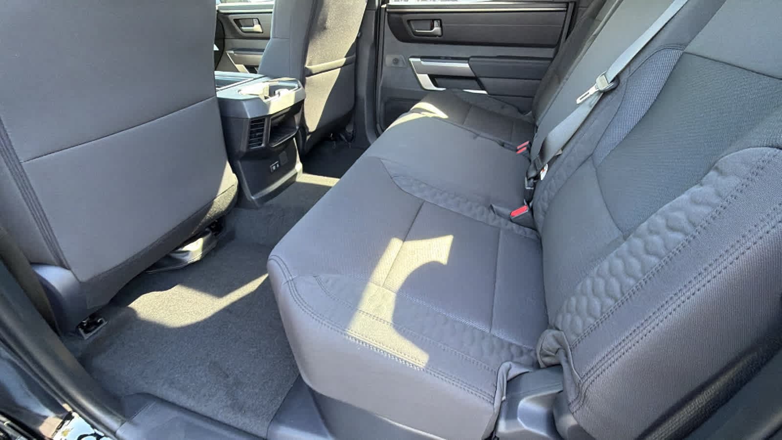 2026 Toyota Tundra SR5 - Photo 24