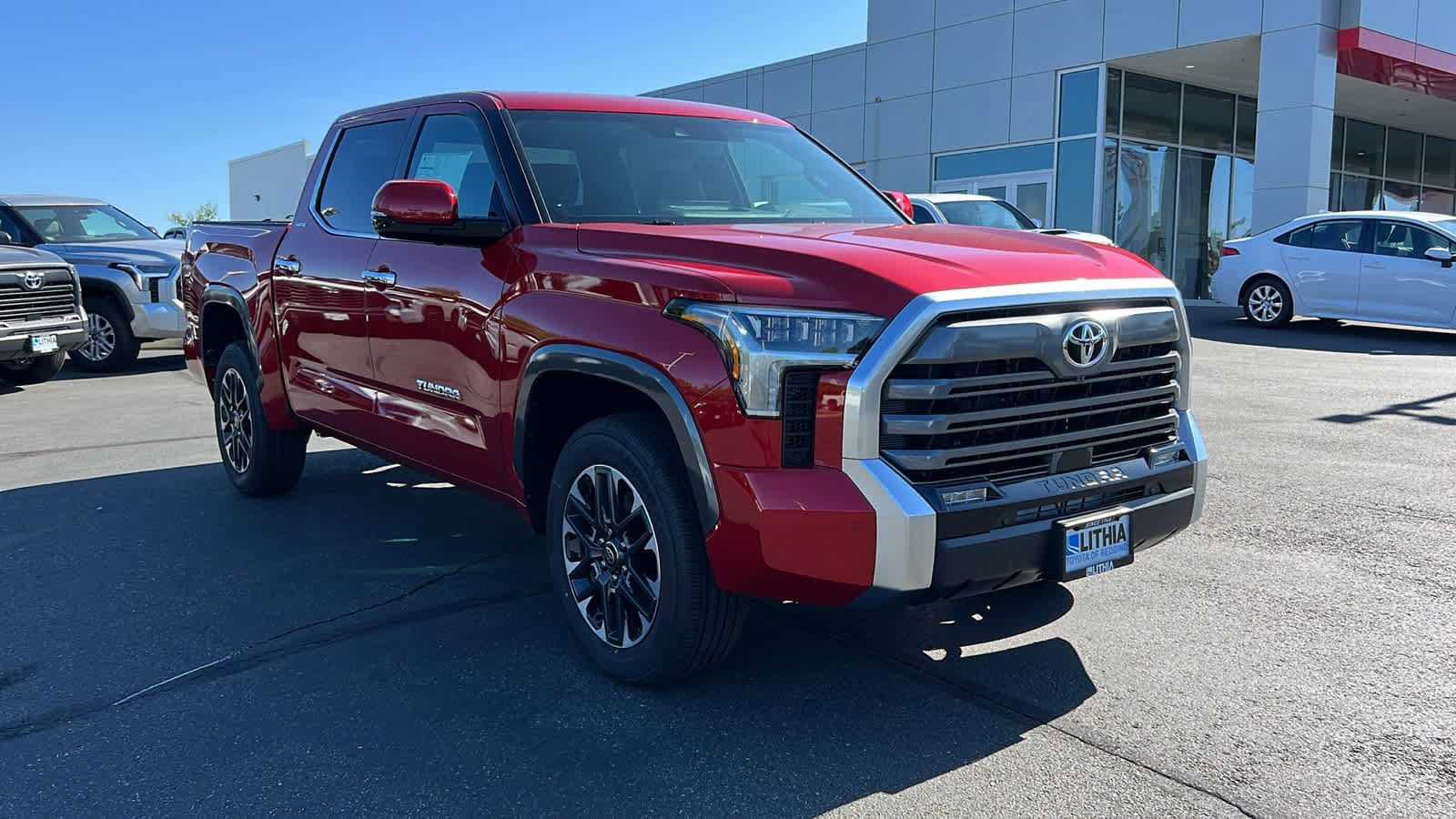 Thumbnail: 2025 Toyota Tundra - 3