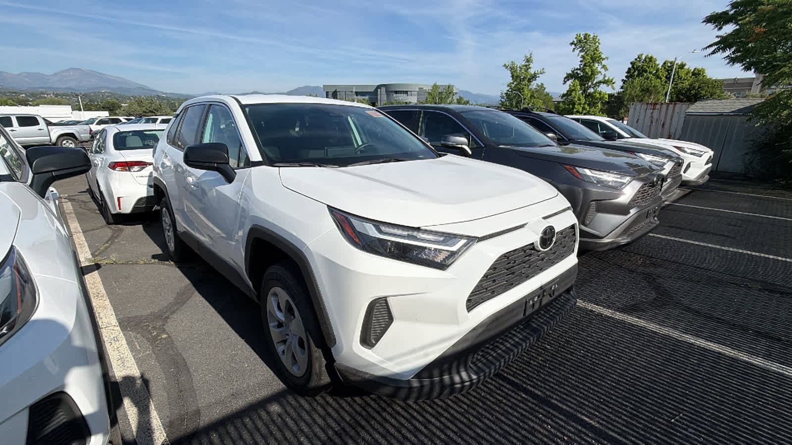Thumbnail: 2025 Toyota RAV4 - 2