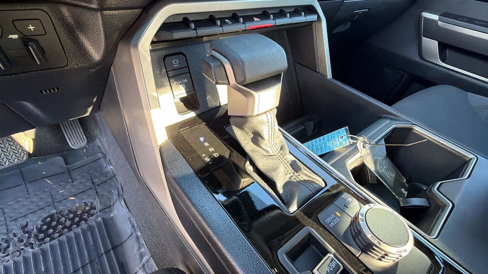 Thumbnail: 2023 Toyota Tundra - 13