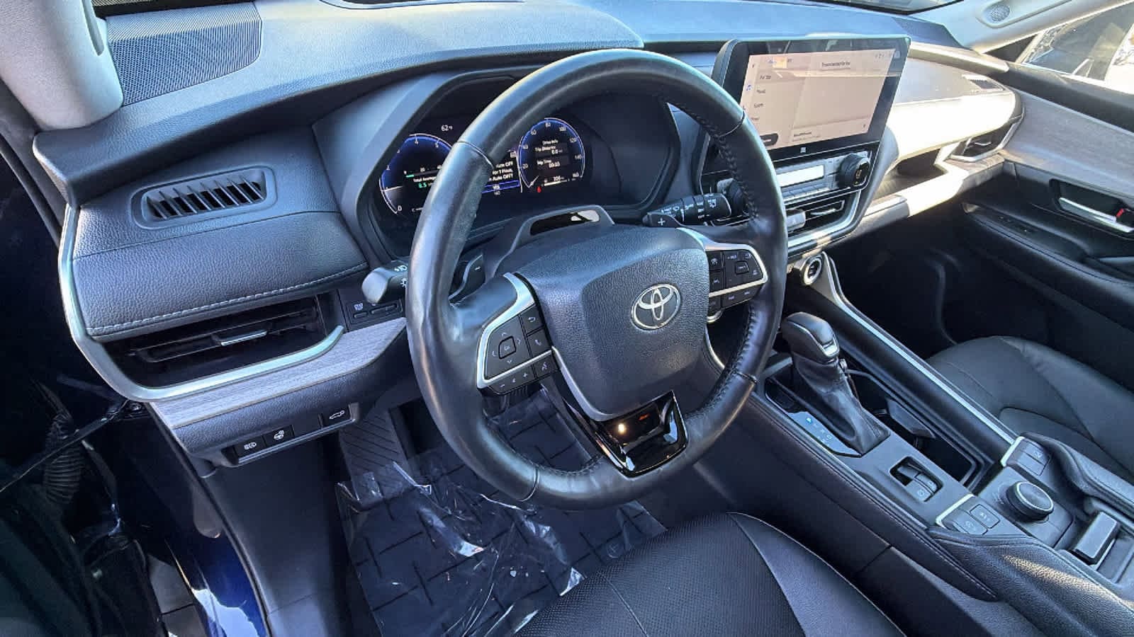 Thumbnail: 2024 Toyota Grand Highlander - 10