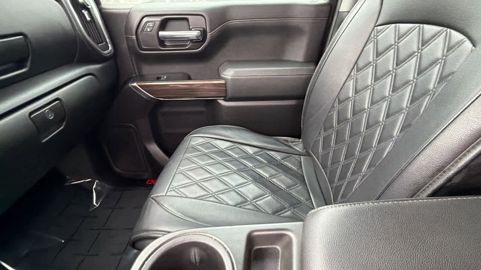 Thumbnail: 2020 Chevrolet Silverado 1500 - 12