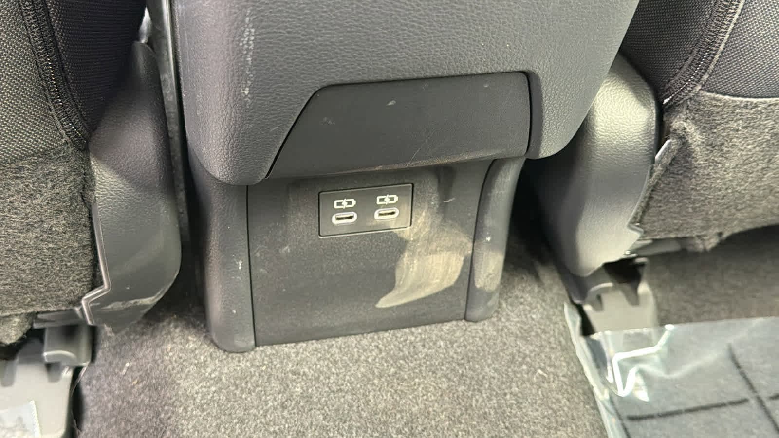 Thumbnail: 2024 Toyota Prius - 25