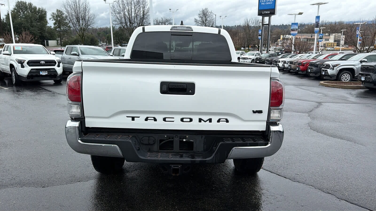 Thumbnail: 2023 Toyota Tacoma - 6