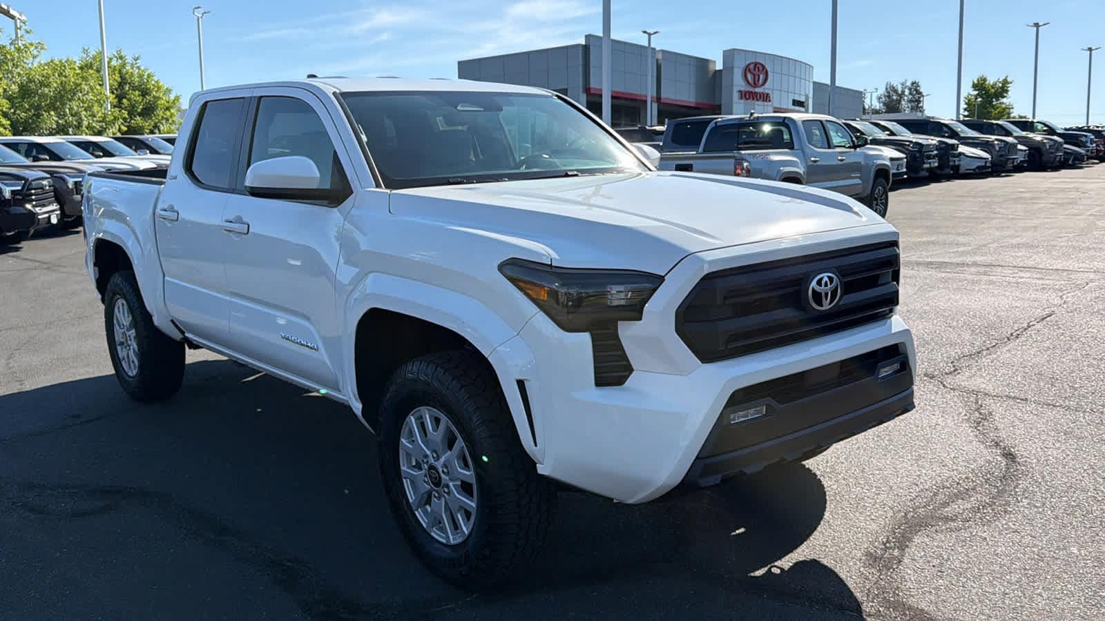 Thumbnail: 2025 Toyota Tacoma - 3