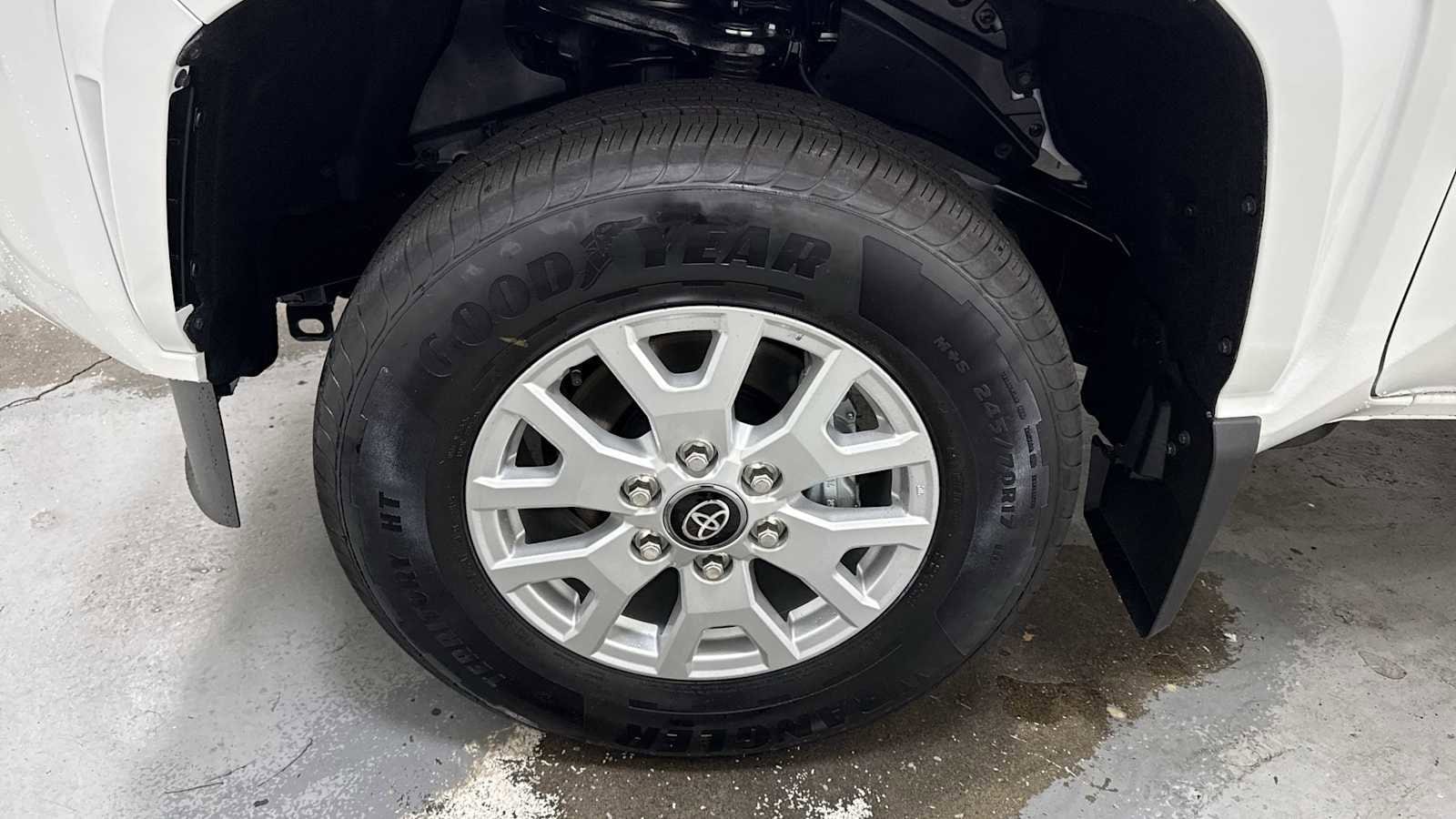 Thumbnail: 2025 Toyota Tacoma - 10