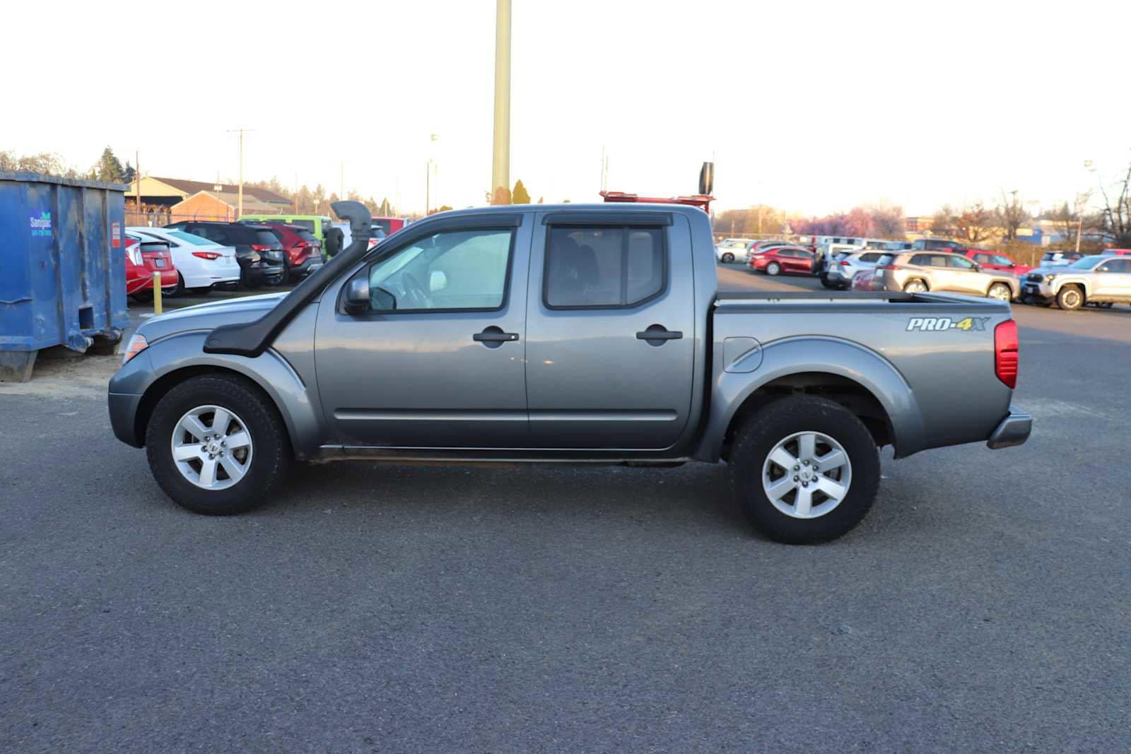 Thumbnail: 2019 Nissan Frontier - 8